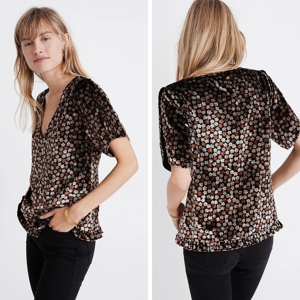 Madewell Velvet Tulip-Sleeve Ruffle Top in Petite Blooms size small